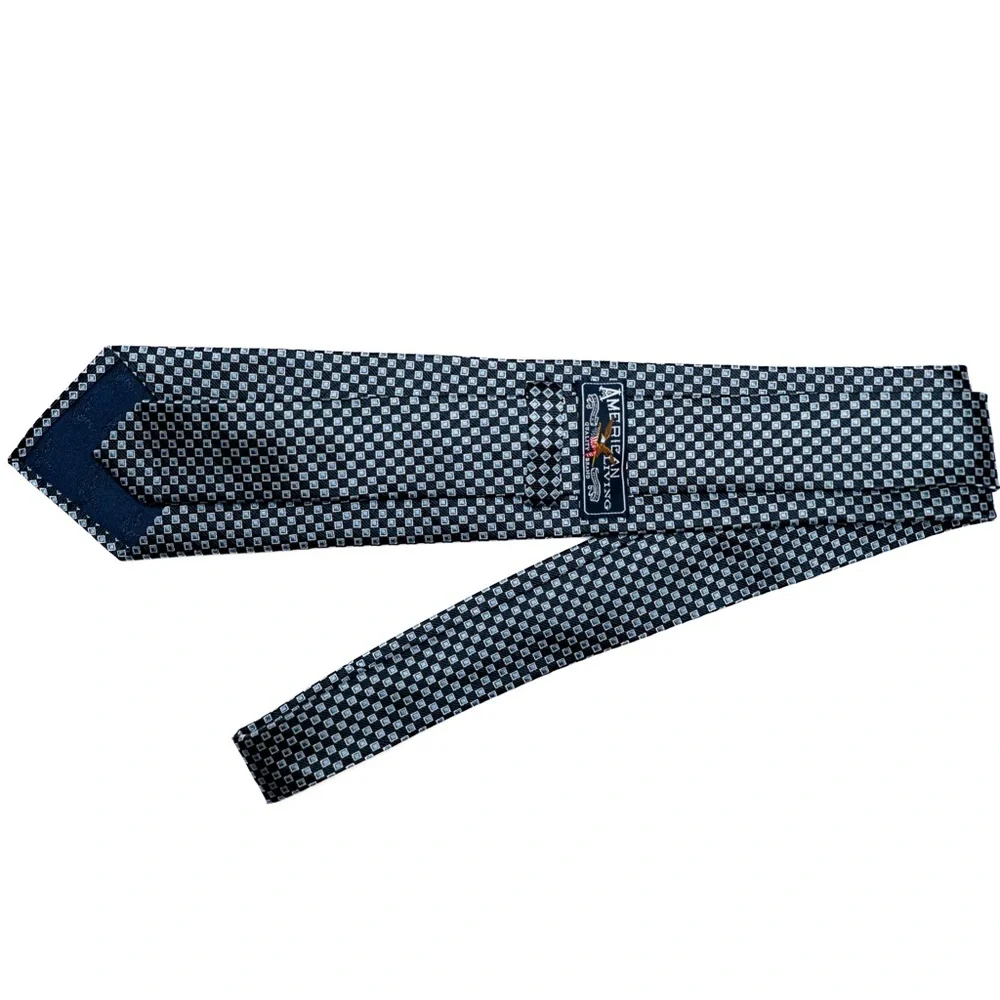 American Living 100% Silk Woven Navy and‎ Sky Blue Geometric Necktie, EUC